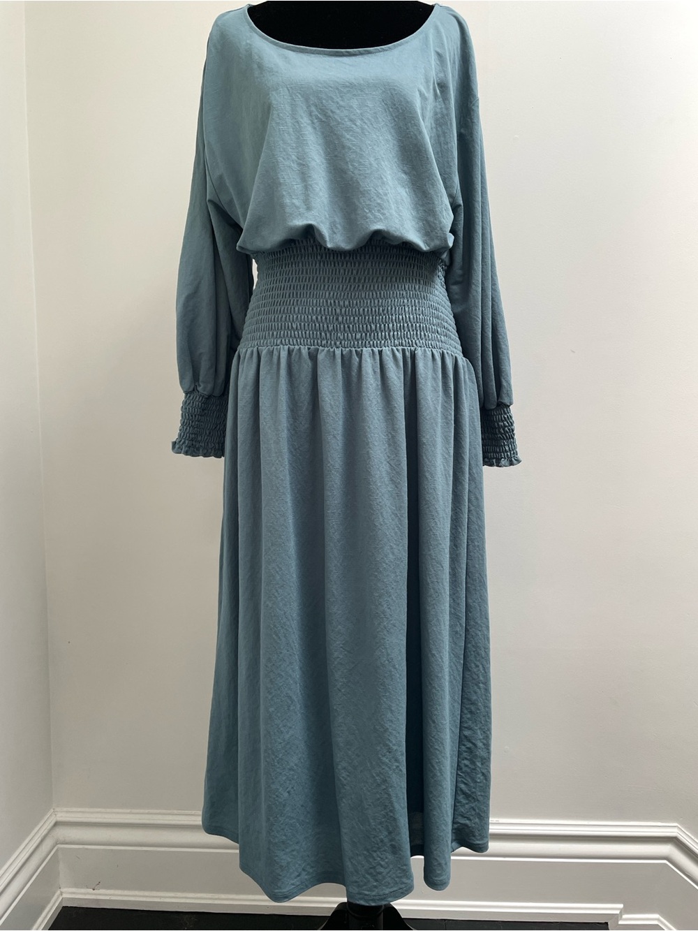 Ann Taylor Slate Blue Smocked Waist Midi Dress Size Medium